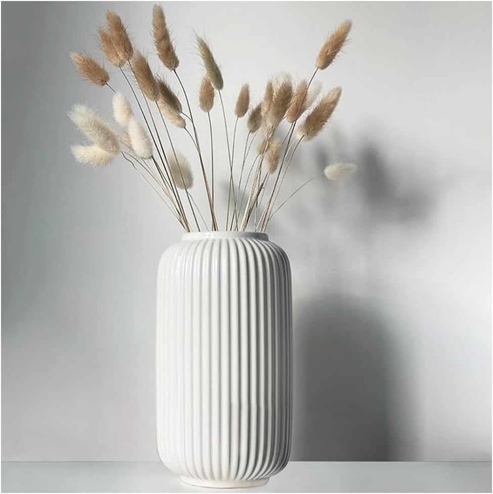 Vase en céramique blanche