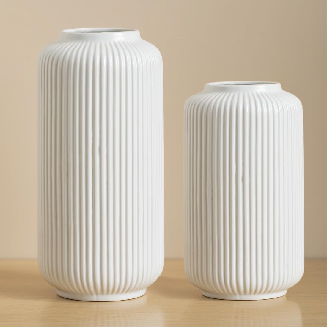 Vase en céramique blanche