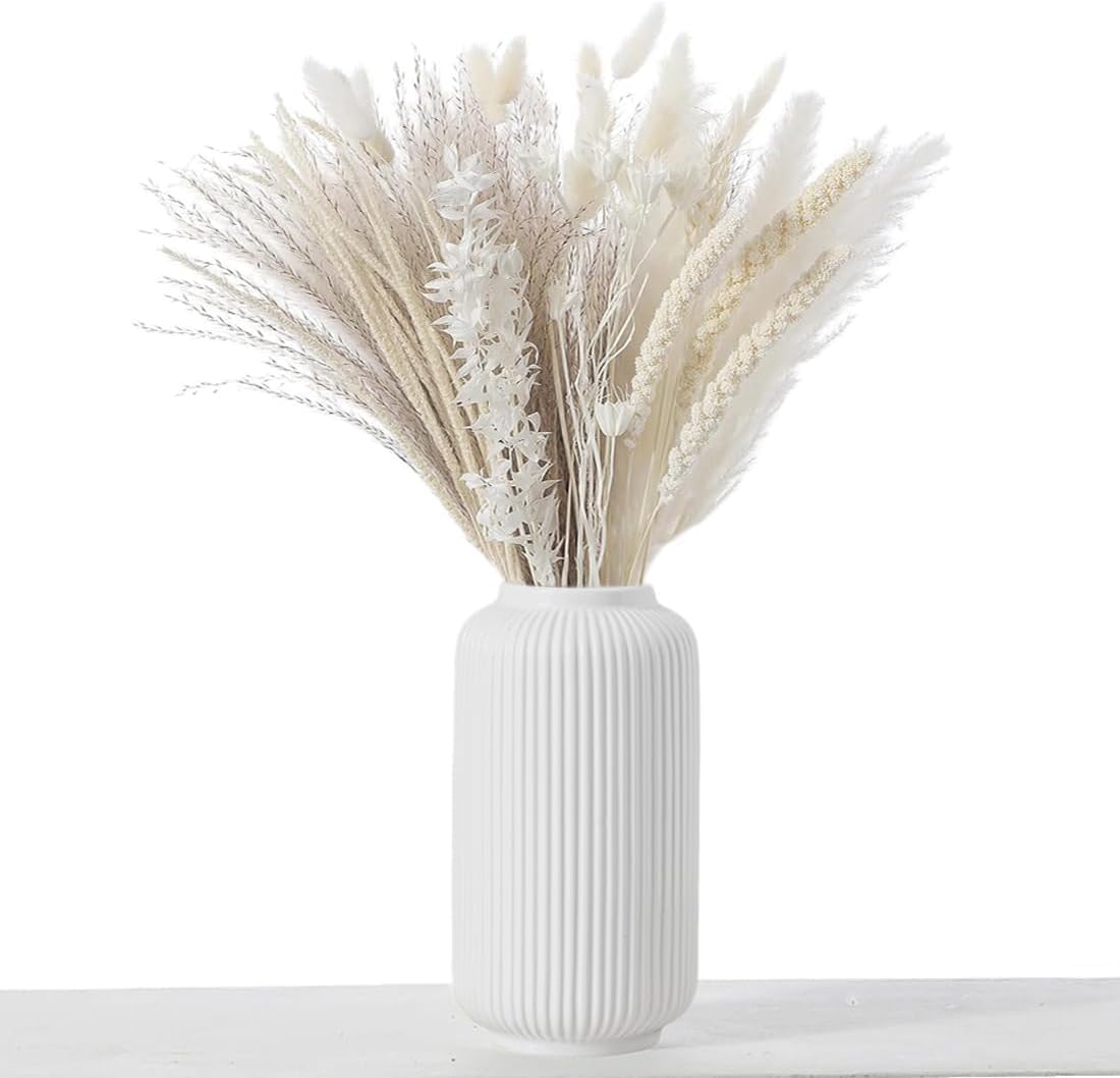 Vase en céramique blanche