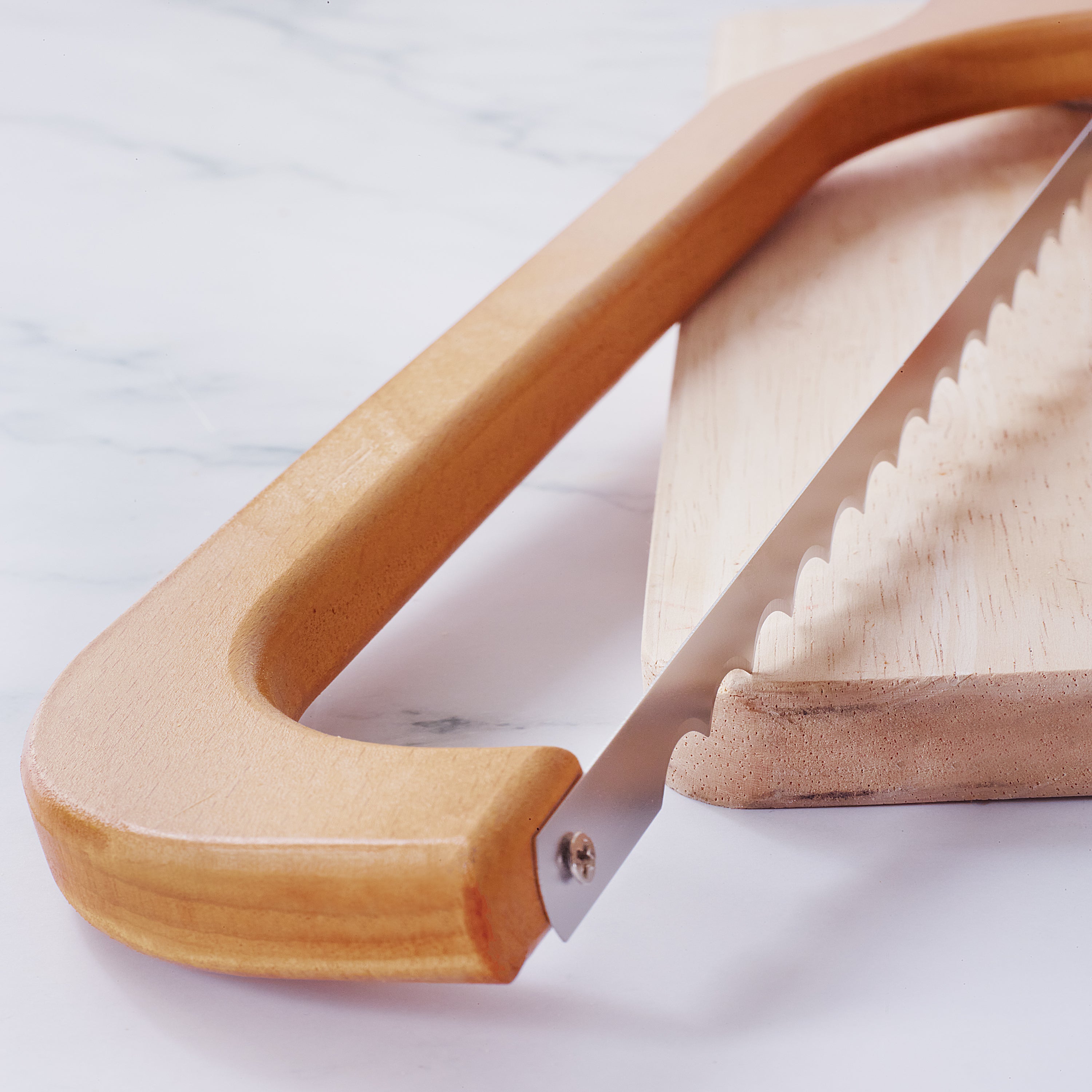 Breadly™ Bread Bow Knife