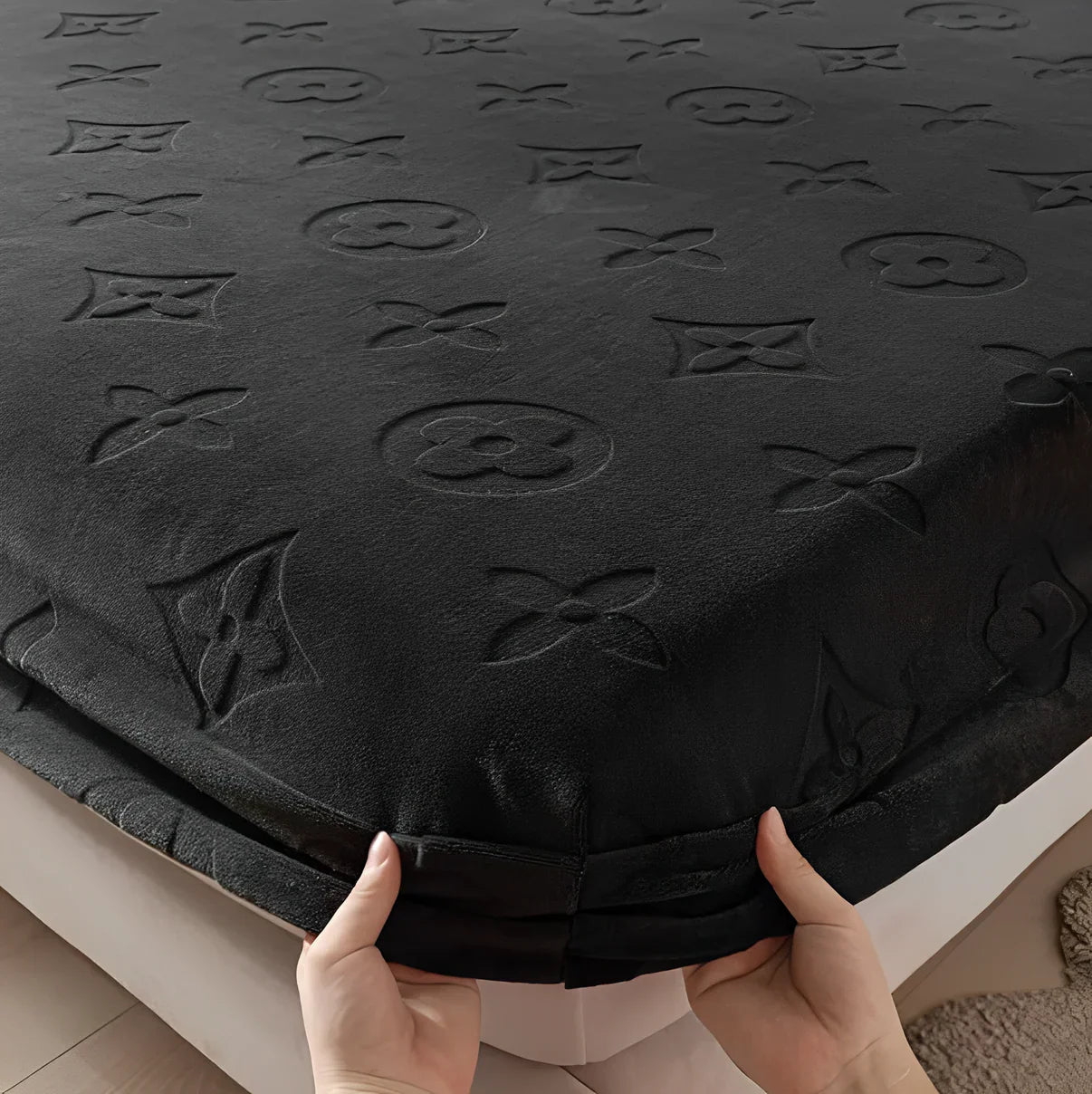 LV Luxurious velvet bedding set