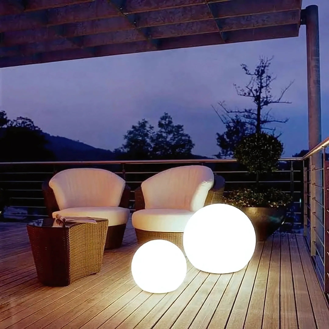 Waterproof light bulb
