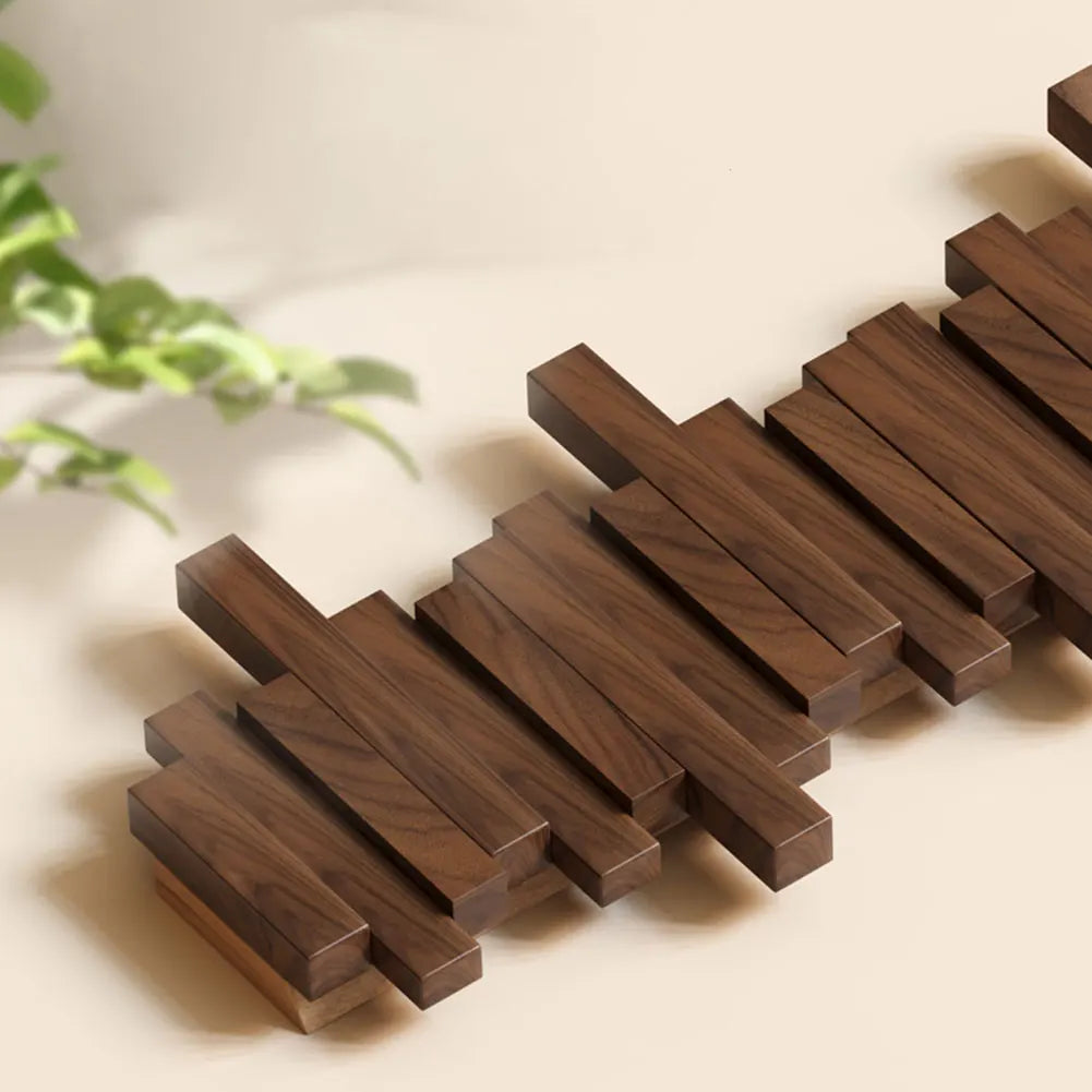 Modura coatrack
