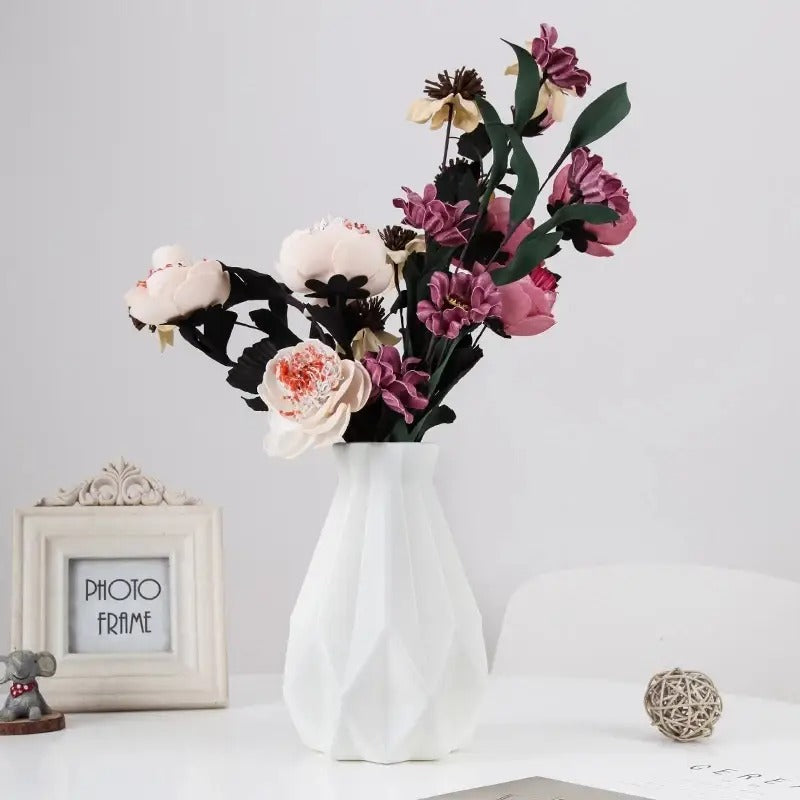 Stylish and Sustainable Plastic Flower Vase