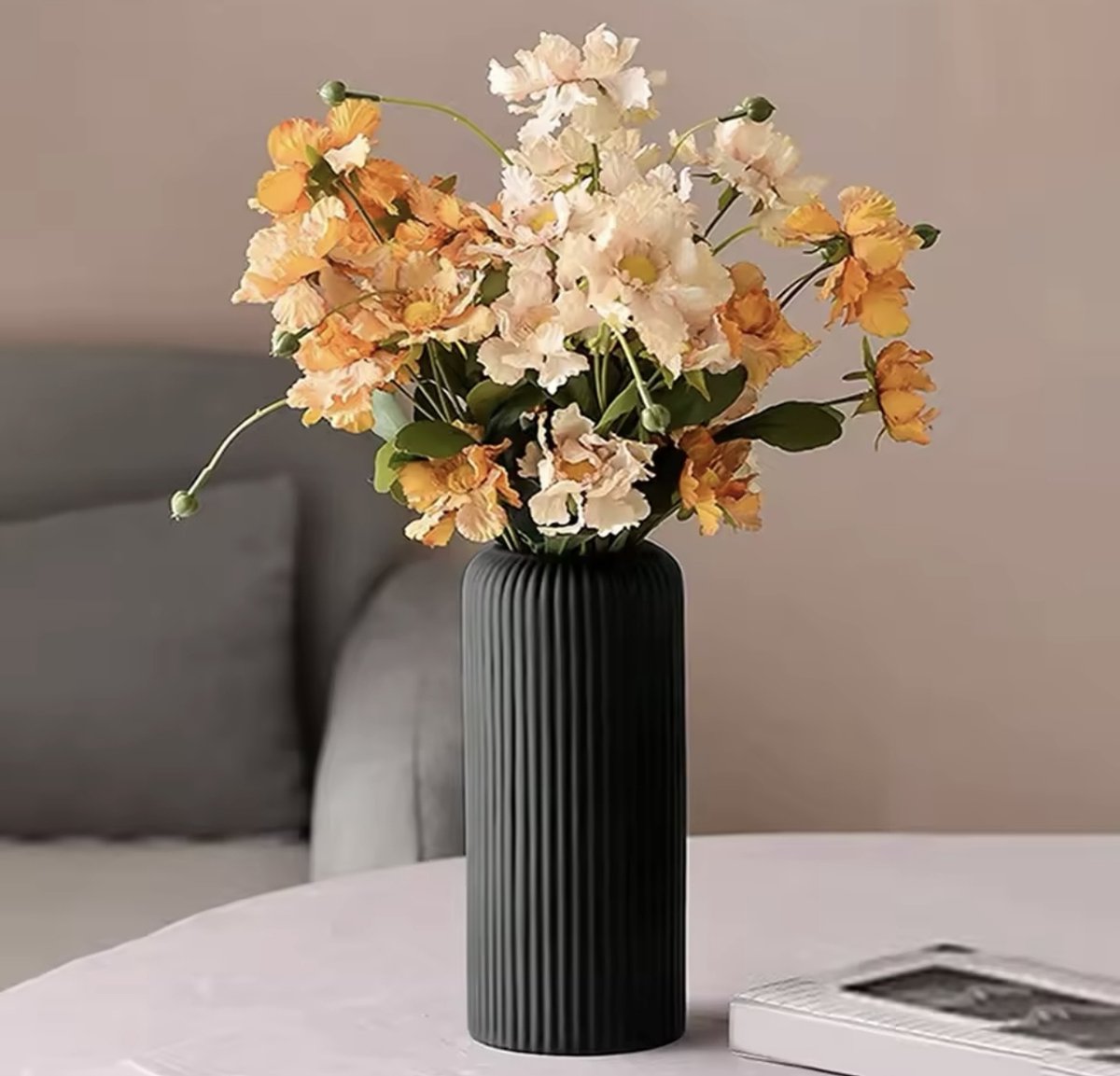 Luxurious Black Vase